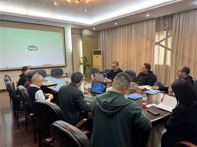 Ekip idwolik Vista te vizite konpayi nou an pou enspeksyon ak echanj, eksplor...